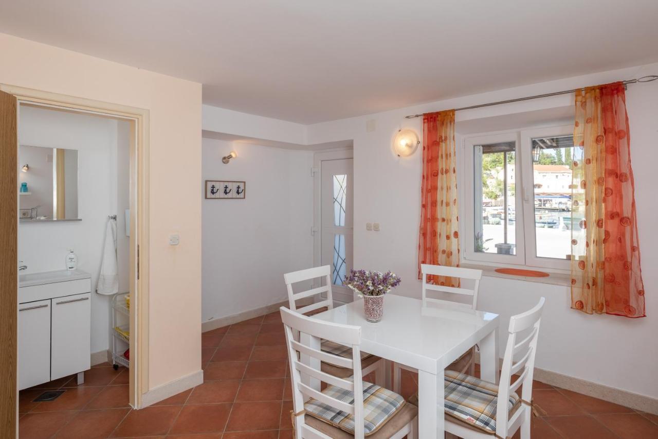 Holiday Home Anima Maris Стон Экстерьер фото