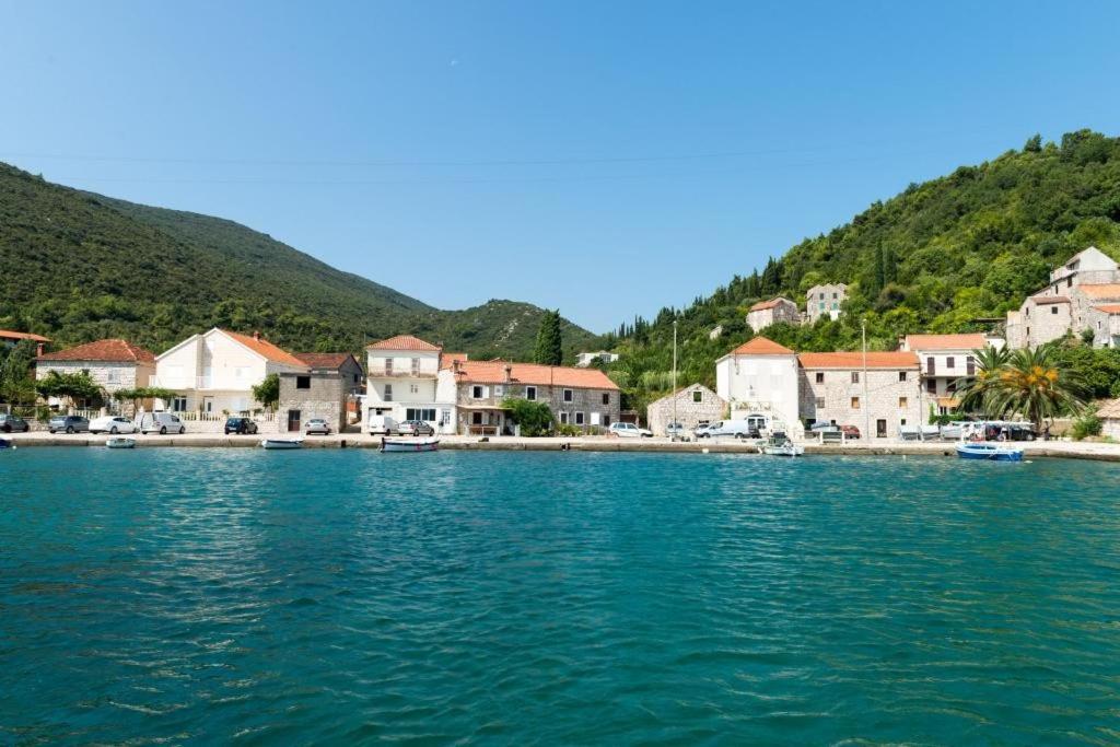 Holiday Home Anima Maris Стон Экстерьер фото